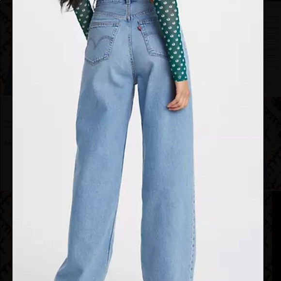 Levi’s High Loose 90s Jeans NWOT - Picture 2 of 5